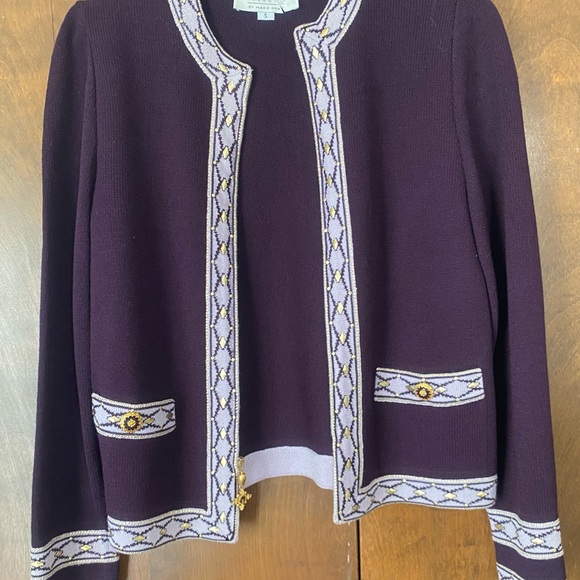 St. John Collection Purple Knit Skirt Set with Lilac Trim and Gold Accents - Picture 3 of 8